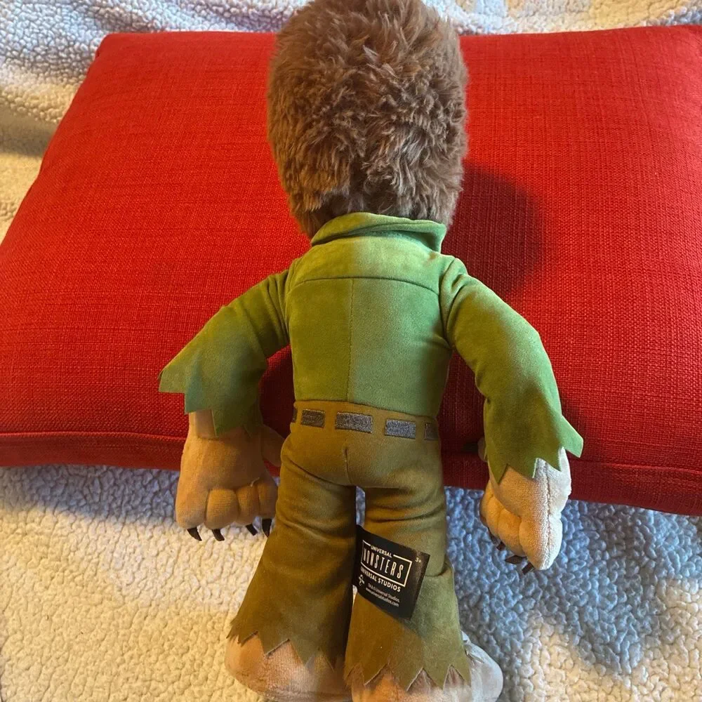 Universal Studios Monsters The Wolf Man Plush NWOT  Green Brown